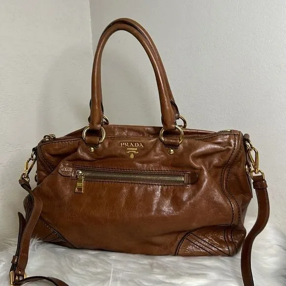 💯 Authentic Prada tote handbag
Two way🍀 - Picture 14 of 17